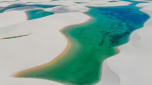 Vista aérea dos Lençóis Maranhenses